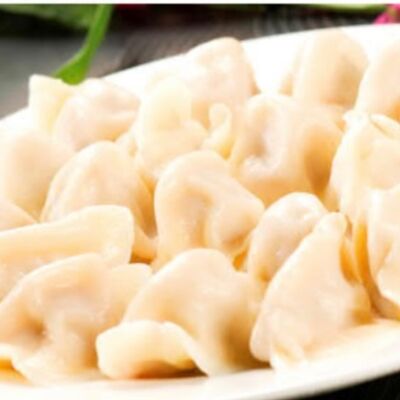 Пельмени со свининой и китайской капустойв ГУаНЬ ЯНЬ по цене 790 ₽