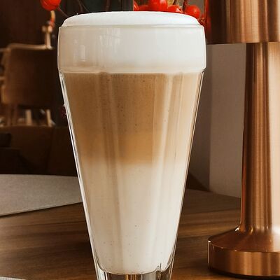 Латте малина-кокос в Coffee Pit по цене 350 ₽