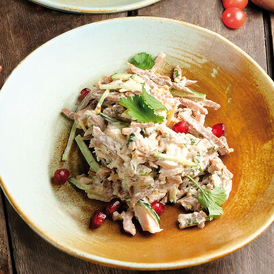 Салат с языком в Гамарджоба по цене 710 ₽