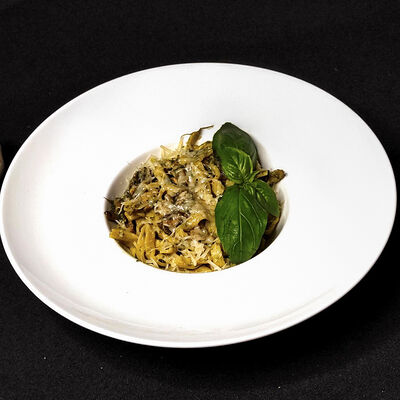 Феттуччине c курицей в Всем Своим по цене 550 ₽