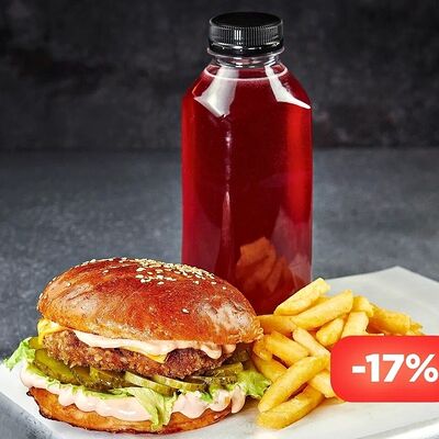 Чикен Комбо: Бургер, картофель фри и напиток в Мясо есть по цене 519 ₽