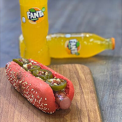 Хот-дог Чили в Шаурма &Гриль Халяль по цене 370 ₽