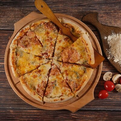 Четыре сыра в Японский городовой 64 по цене 510 ₽