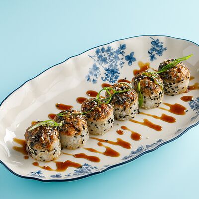 Запеченный ролл с угрем в MO by Matisov по цене 889 ₽