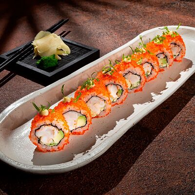 Калифорния с креветкой в UMI Asian kitchen & bar по цене 990 ₽