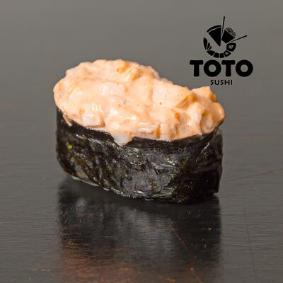 Спайс-суши с кальмаром в Toto Sushi по цене 169 ₽