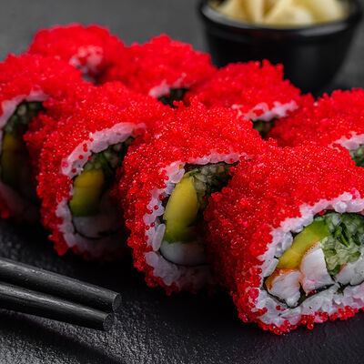 Калифорния с креветкой в Kitana по цене 694 ₽