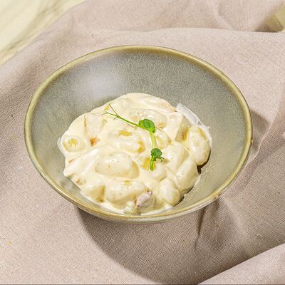 Картофельные ньокки с курочкой в Ботаника по цене 530 ₽