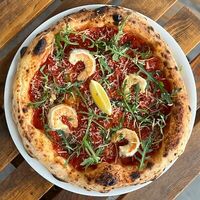 Маринара с креветкамив Cube Cafe