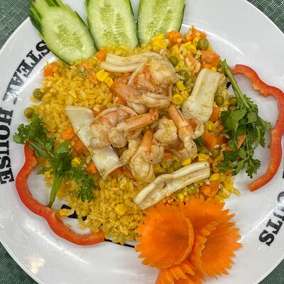 Ком Ранг с морепродуктами в Pho Viet по цене 539 ₽