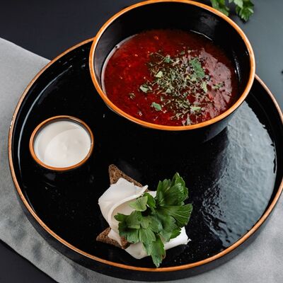 Борщ с телятиной в РАХАТ по цене 540 ₽