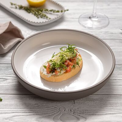 Бутерброд с томатами и страчателлой в Станция сады по цене 299 ₽