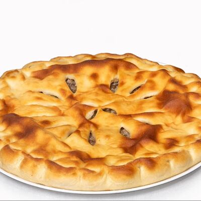 Осетинский пирог с мясом в Хинкальная 5+ по цене 790 ₽