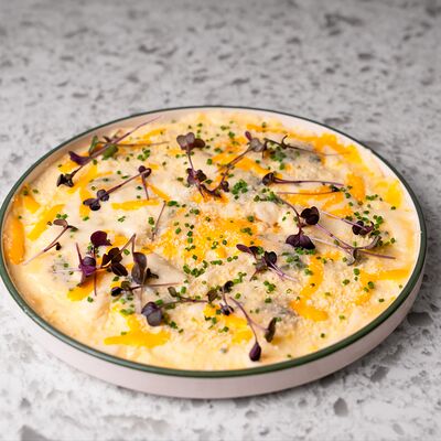 Омлет 4 сыра в Cream Soda по цене 550 ₽