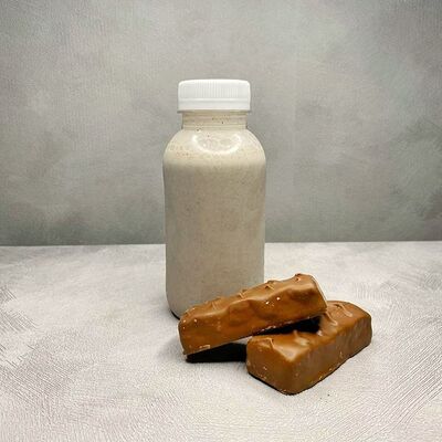 Сникерс милкшейк в Блин!Кофе по цене 347 ₽