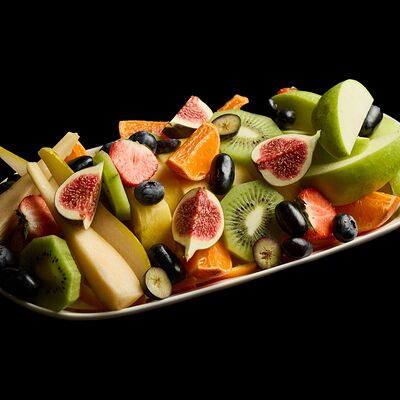 Фруктовое сезонное ассорти в Duran по цене 1290 ₽