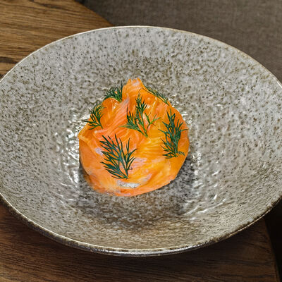 Оливье с красной рыбой в БарТо по цене 1138 ₽