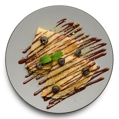 Блины со сливочным муссом, бананом и домашним шоколадомв Горький по цене 599 ₽