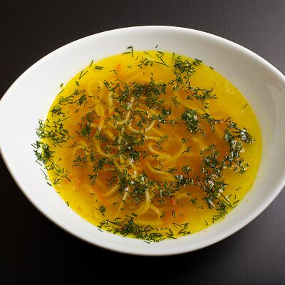 Суп-лапша куриный в Рябинушка по цене 275 ₽