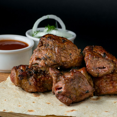 Шашлык из свиной шеи в МАНГАЛКОФЕ по цене 640 ₽