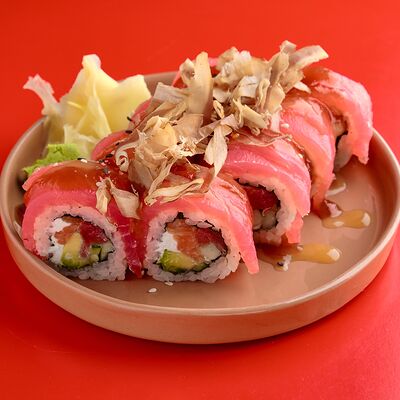 Ролл с двойным тунцом в Kaiju по цене 810 ₽