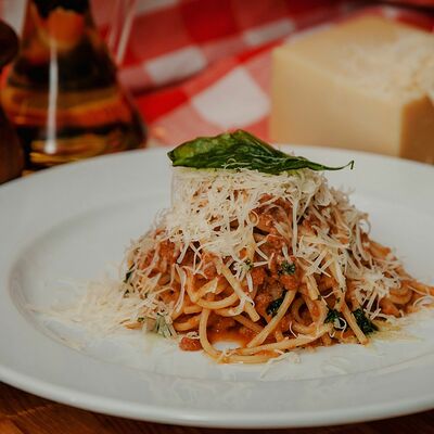 Спагетти Болоньезе в Veranda Shaffran Шафран по цене 660 ₽