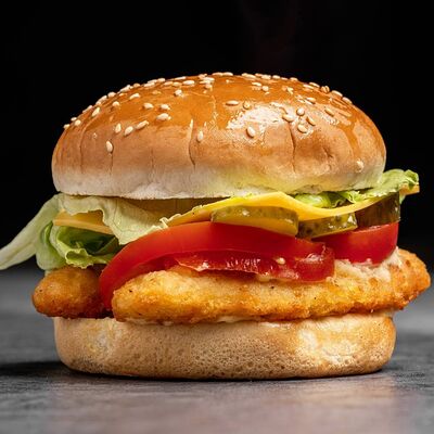 Чикен-стрипс бургер в Hello Pizza по цене 289 ₽