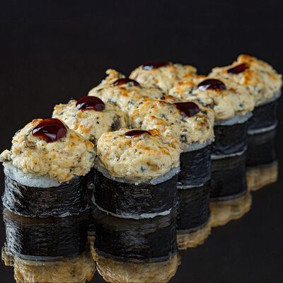 Запеченный с угрем в Васаби по цене 800 ₽