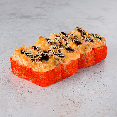 Запеченный ролл с лососем и креветкой в Кухня 91 по цене 912 ₽