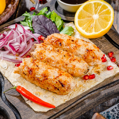 Люля-кебаб из осетрины в Роял Палас по цене 1200 ₽