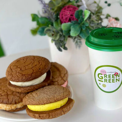 Вупи пай банан в Green Green по цене 175 ₽