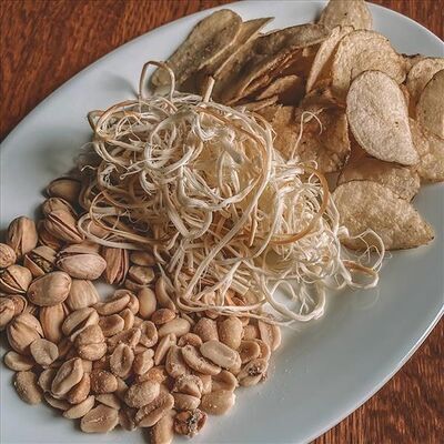 Пивная тарелка №2 в Соль & Перец по цене 347 ₽