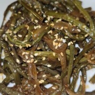 Папоротник жареный в Буузы сочные по цене 148 ₽
