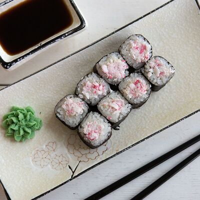 Холодный ролл Классика с крабом в 4 Лосося по цене 279