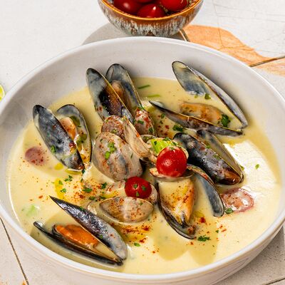 Сырный суп с мидиями и вонголе в Маймун по цене 550