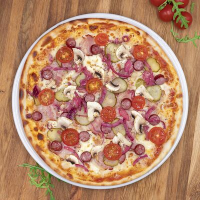 Пицца Охотничьяв 30 см по цене 1100 ₽