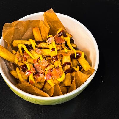 Диппер бекон с фри в ЖаРим в КайФ по цене 390 ₽