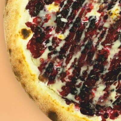 Пицца Ягодное наслаждение в Cheddar Pizza по цене 753