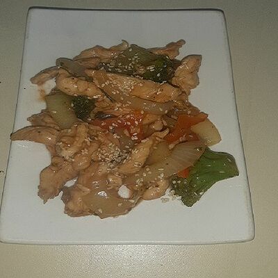 Кунжут кешью чикен /Sesame cashew chicken в Little India OM-NIRVANA по цене 750 ₽