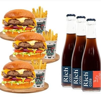 Комбо на команию с классическим бургером в ББ & Бургерс по цене 2399 ₽