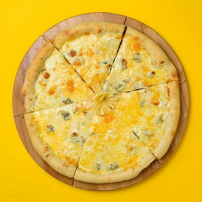Ø30см Пицца Четыре Сыра в Good Food по цене 829 ₽