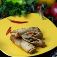 Спринг-ролл жаренный в Восток запад