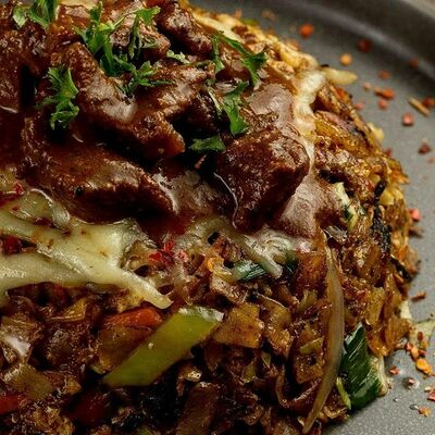 Котту с говядиной в Ceylon restaurantbar по цене 550 ₽