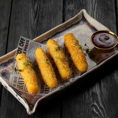 Сырные палочки с беконом и вишневым BBQ в Паб Мира по цене 470 ₽