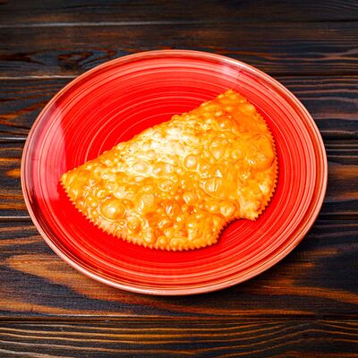 Чебурек с мясом в Achma и Хинкали по цене 190