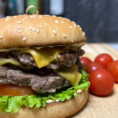 Два быка в Steel Grill по цене 770 ₽