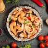 Ассорти из жареных морепродуктов в соевом соусе в Корё по цене 1740