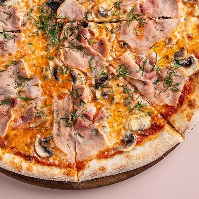 Пицца Прошутто фунги в Avgust13 по цене 1595 ₽