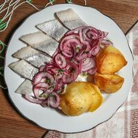 Селёдка с картошкой в Горбуфет Шашлычная