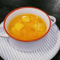 Суп куриный с лапшой в Чиполетти